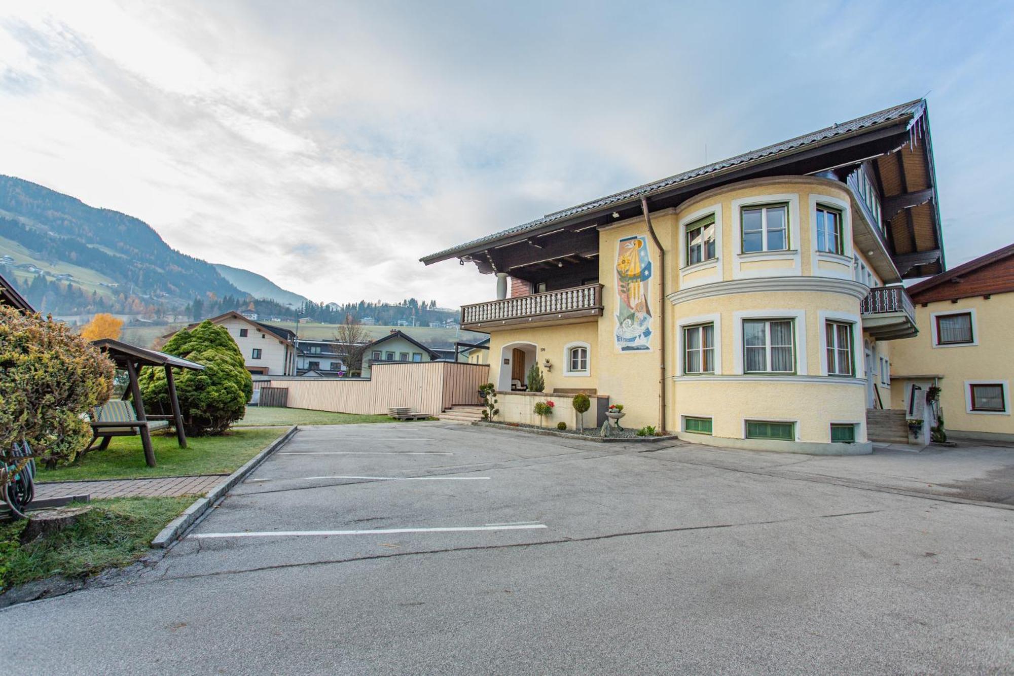 City Life 3 By Alpenidyll Apartments Schladming Dış mekan fotoğraf